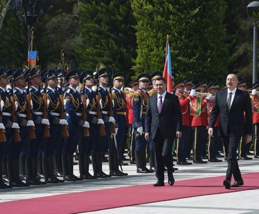 Qırğızıstan Prezidenti Sadır Japarovun rəsmi qarşılanma mərasimi olub