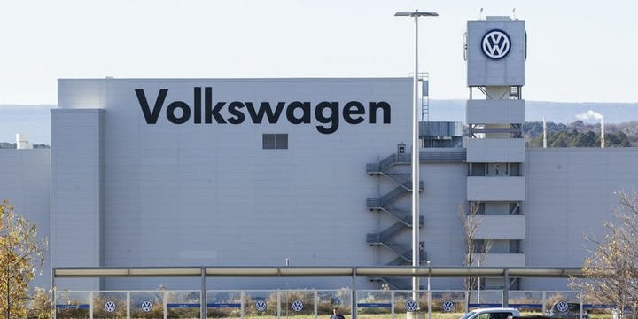 volkswagen-turkiyeye-sermaye-yatirmaq-planini-texire-saldi
