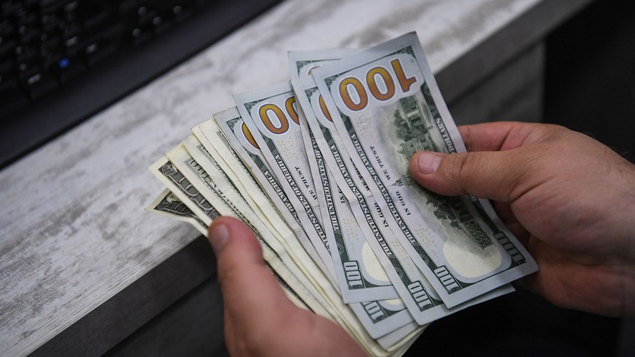dollarin-sabaha-olan-resmi-mezennesi-aciqlandi