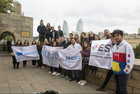 azercell-erasmus-telebe-sebekesinin-cenub-serqi-avropa-platformasinin-reqemsal-terefdasi-olub