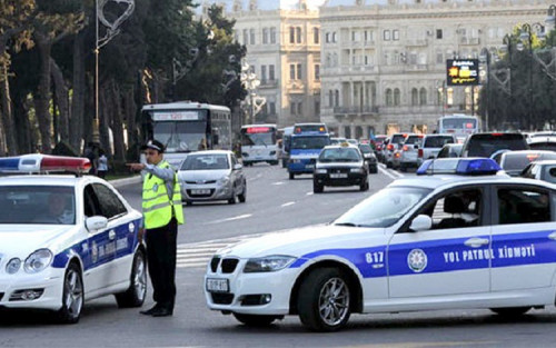 xeberdarliq-bakinin-merkezinde-yollar-baglanacaq-tam-siyahi