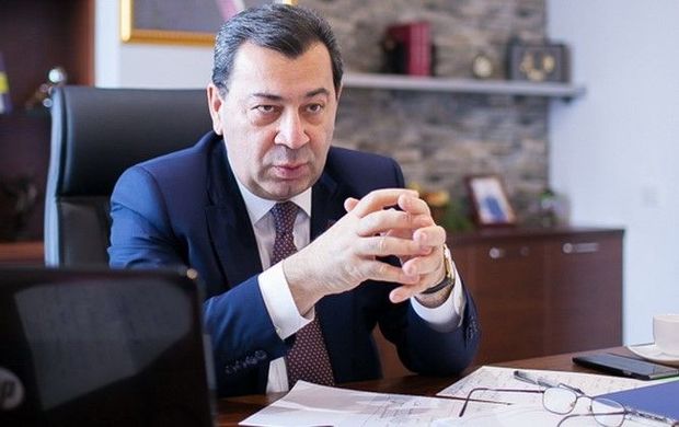millet-vekili-kagiz-parcasinin-deyil-biliyin-arxasinca-getmeliyik