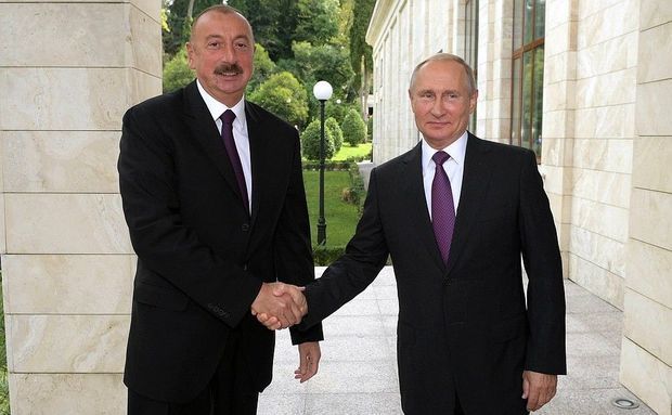 putin-ve-ilham-eliyev-pekinde-gorusdu