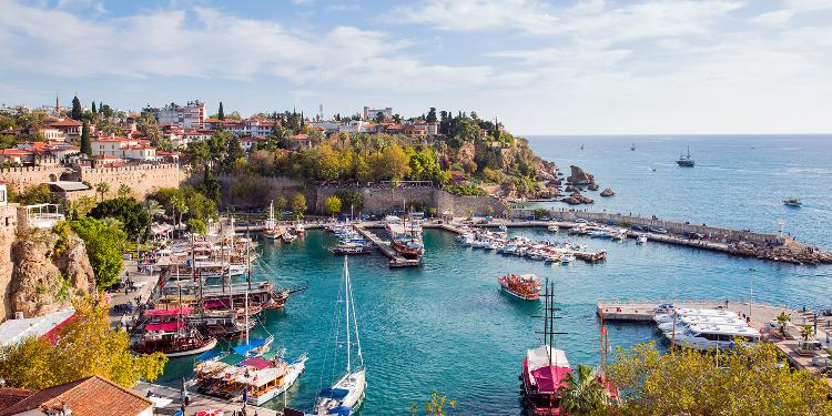 turkiyeye-turpaketlerin-qiymetleri-bahalasib