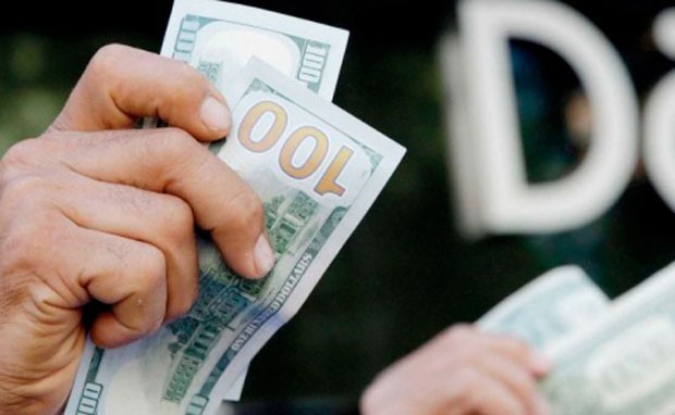 banklarda-dollar-ve-avronun-alis-satis-qiymetleri-yenilenib