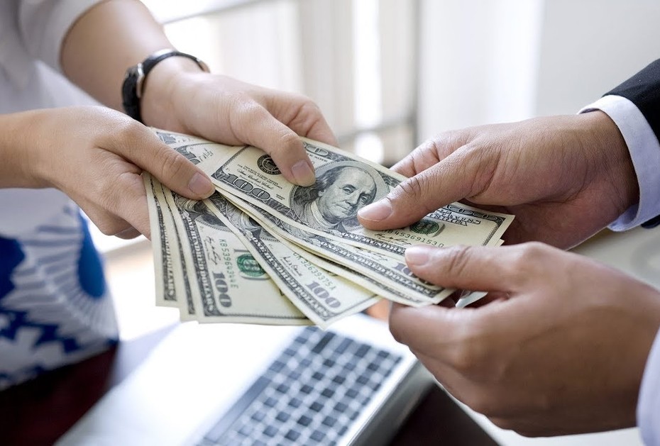 palata-vetendaslar-dollar-kreditleri-ile-bagli-kompensasiyalarini-mayin-31-den-sonra-da-goture-biler