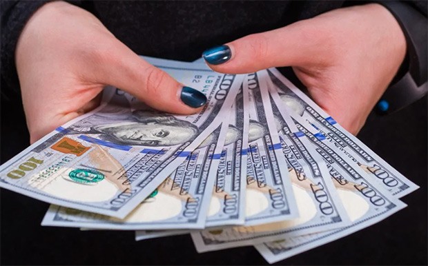 dollarin-sabaha-olan-resmi-mezennesi-aciqlandi
