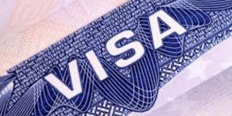 avropadan-azerbaycana-gelen-turistlere-sadelesdirilmis-viza-verilecek-agentlik
