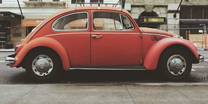 volkswagen-beetle-ile-vidalasir