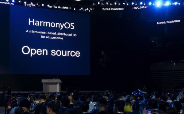 huawei-den-yeni-harmonyos-emeliyyat-sistemi