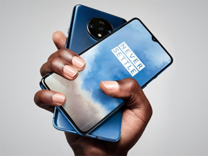 oneplus-7t-smartfonunun-teqdimati-kecirilib