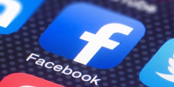 400-milyon-facebook-istifadecisinin-telefon-nomresi-internete-sizdi