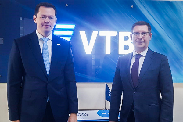 bank-vtb-azerbaycan-in-idare-heyetinin-sedri-ile-rusiyanin-azerbaycandaki-ticaret-numayendesinin-gor