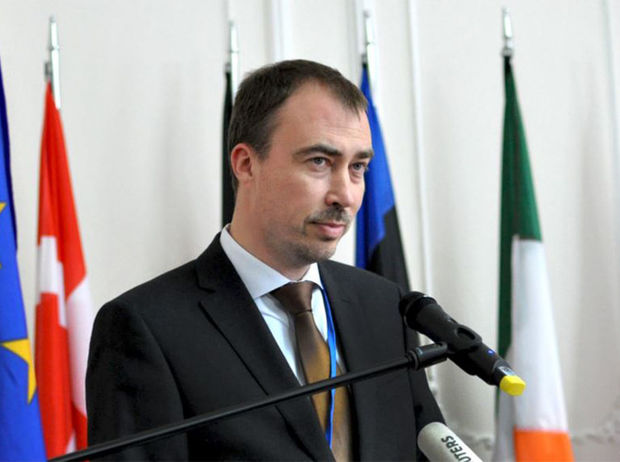 avropa-ittifaqinin-xususi-numayendesi-azerbaycana-gelib
