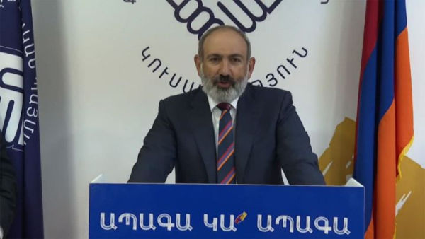 pasinyan-qelebesini-elan-etdi-bulletenlerin-95-8-i-sayilib-pasinyan-qalib-gelir
