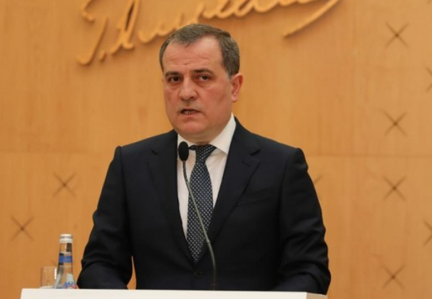 ceyhun-bayramov-mina-xeritelerini-vermesi-ucun-ermenistana-cagiris-edib