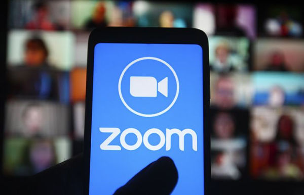 zoom-un-rubluk-gelirleri-ilk-defe-1-milyard-dollardan-coxdur