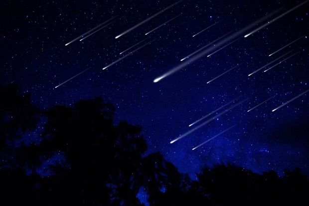 intensiv-ulduz-yagisi-gozlenilir-deqiqede-150-meteor-dusecek