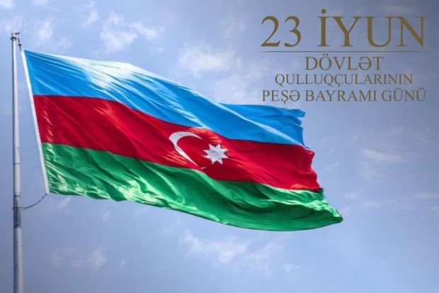 dovlet-qulluqcularinin-pese-bayrami-gunudur
