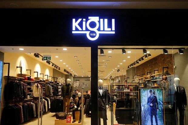 bakida-meshur-magaza-sebekesinin-filial-mudirinin-meyiti-is-yerinde-tapildi
