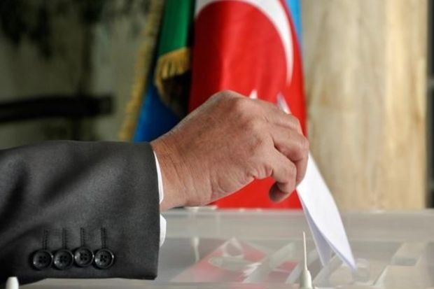 azerbaycanda-gelen-il-iki-secki-kecirile-biler
