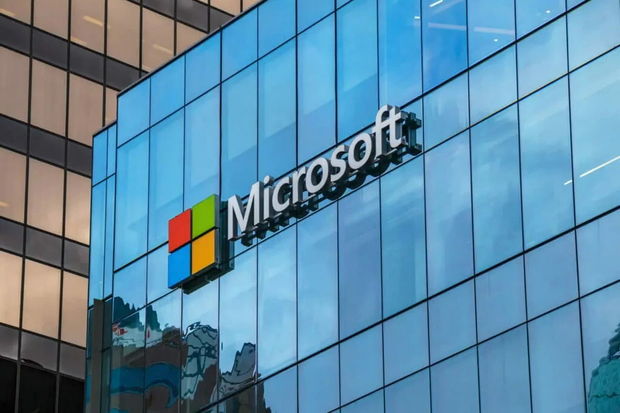 microsoft-qazaxistanda-azerbaycani-da-ehate-edecek-multiregional-hab-acir