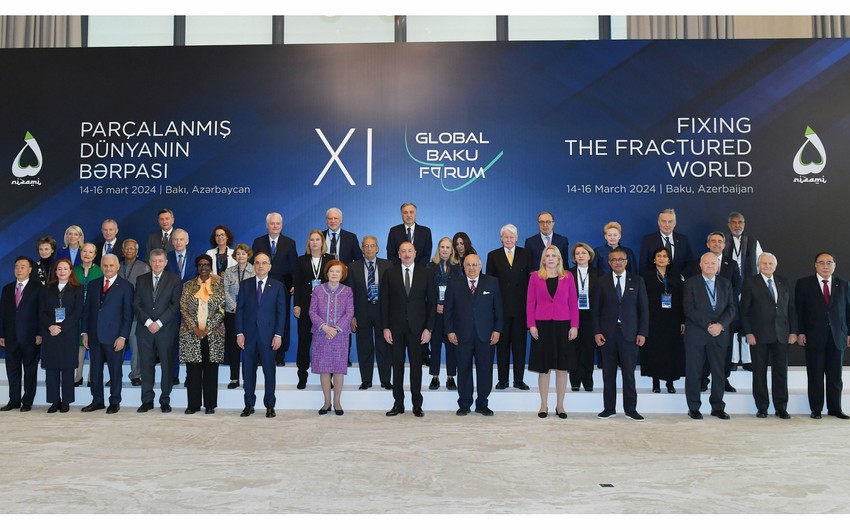 prezident-ilham-eliyev-xi-qlobal-baki-forumunda-cixis-edib-yenilenib