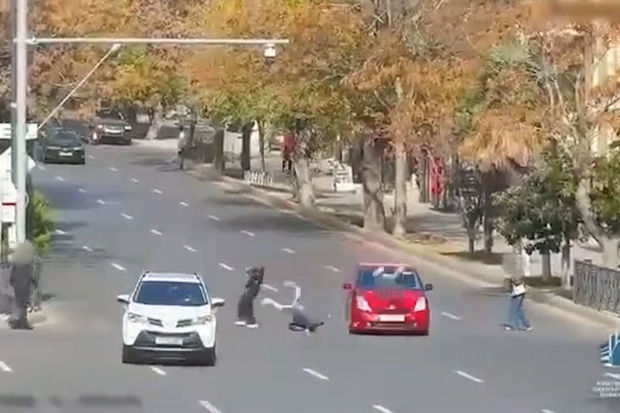 niim-ehaliye-muraciet-etdi-video
