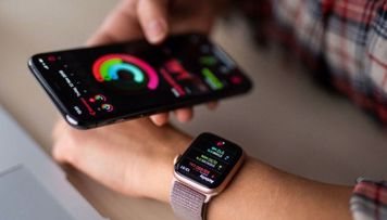 iphone-ve-apple-watch-da-fiziki-mehdudiyyetli-insanlar-ucun-yeni-funksiyalar-olacaq