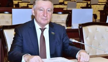 prezident-meshur-memmedovla-bagli-serencam-imzalayib