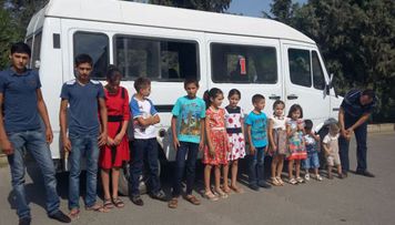 azerbaycanda-nece-coxusaqli-aile-var-arasdirma