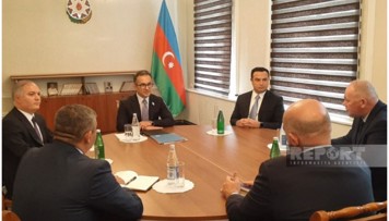 qarabagin-ermeni-sakinlerinin-numayendeleri-ile-yevlaxda-gorus-bitdi-yenilenib-foto