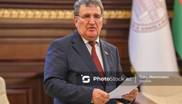 amea-prezidenti-hele-de-sovet-dovrunden-qalan-model-ile-isleyir